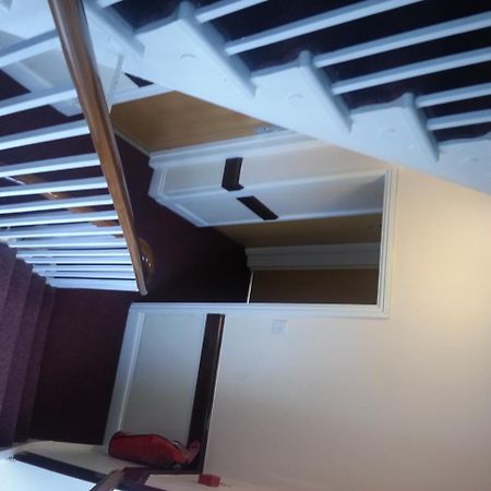 Llanion Lodge Saint Florence Ngoại thất bức ảnh