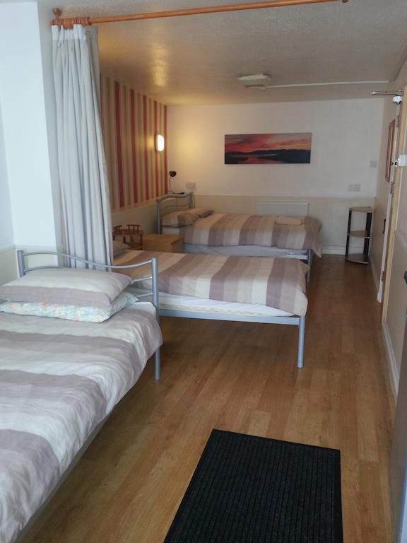 Llanion Lodge Saint Florence Phòng bức ảnh